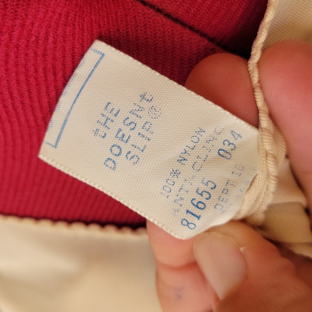 Vintage SEARS The Doesn't Slip Sexy Lingerie sz 34 with Pointy Boobs - Picture 10 of 12
